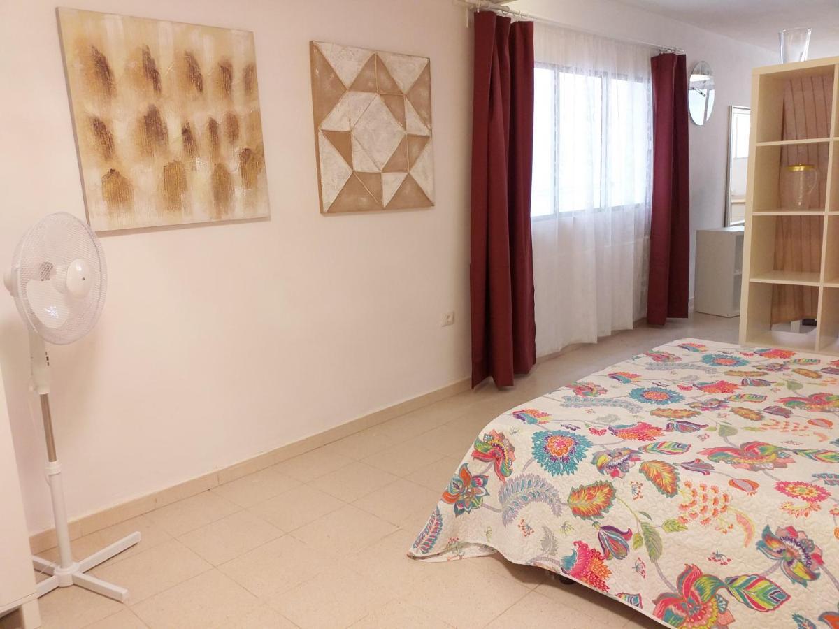 Apartamento Tristana Apartment Весиндарио Екстериор снимка